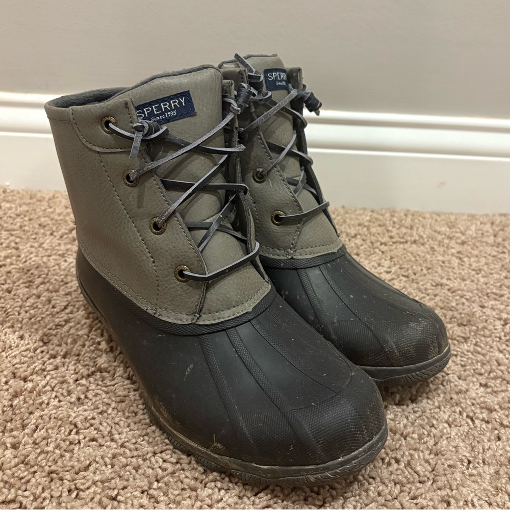 Sperry Black and Gray Winter Boots